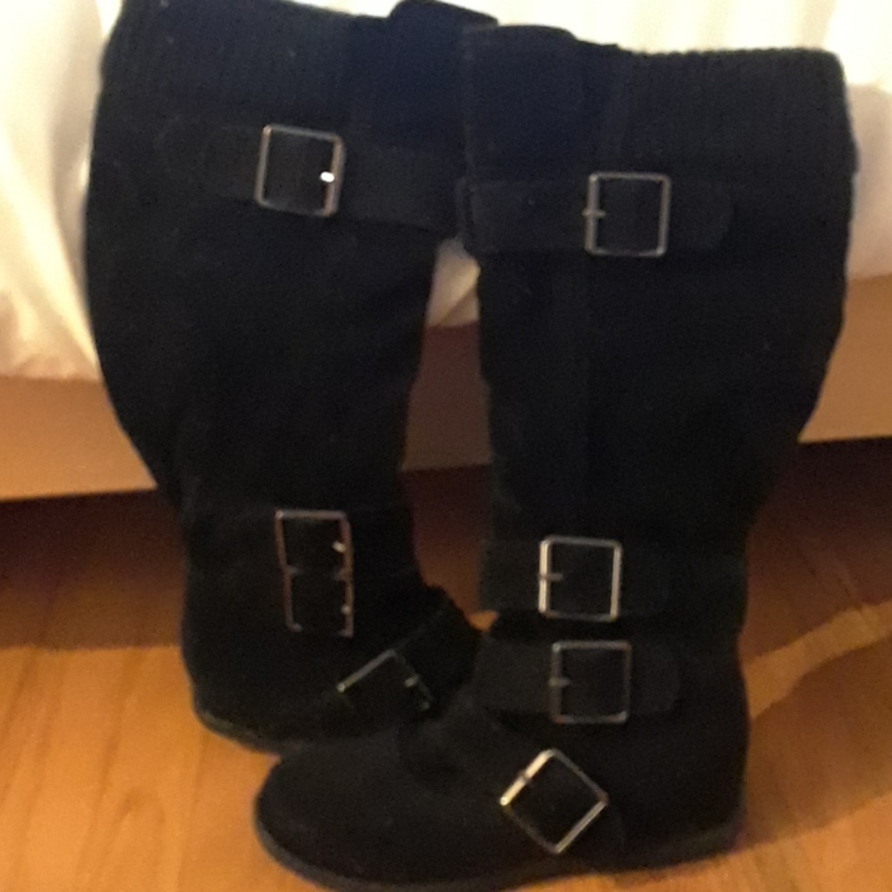 Generation Y boots, tall